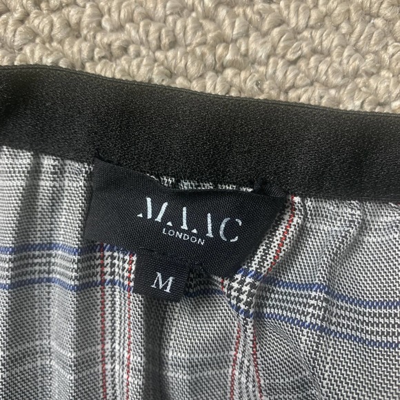 MAAC‎ London Womens Skirt Size Medium Gray Plaid Pleated Midi A-Line Pull On - Picture 8 of 11
